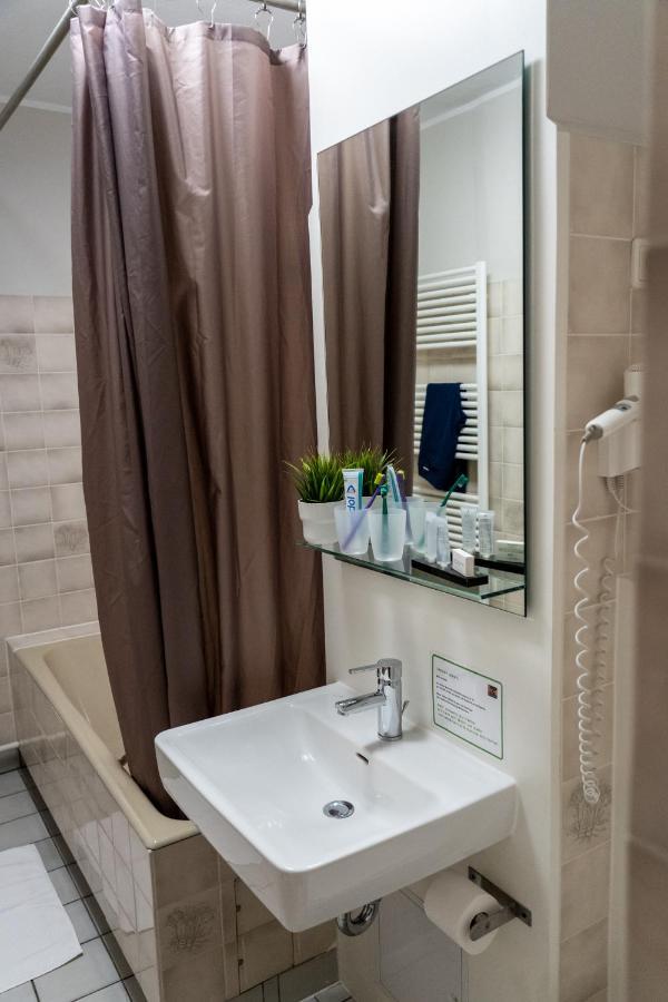 K1 Sporthotel - Bike & Ski Inklusive Hotel โอเบอร์วีเซินธาล ภายนอก รูปภาพ