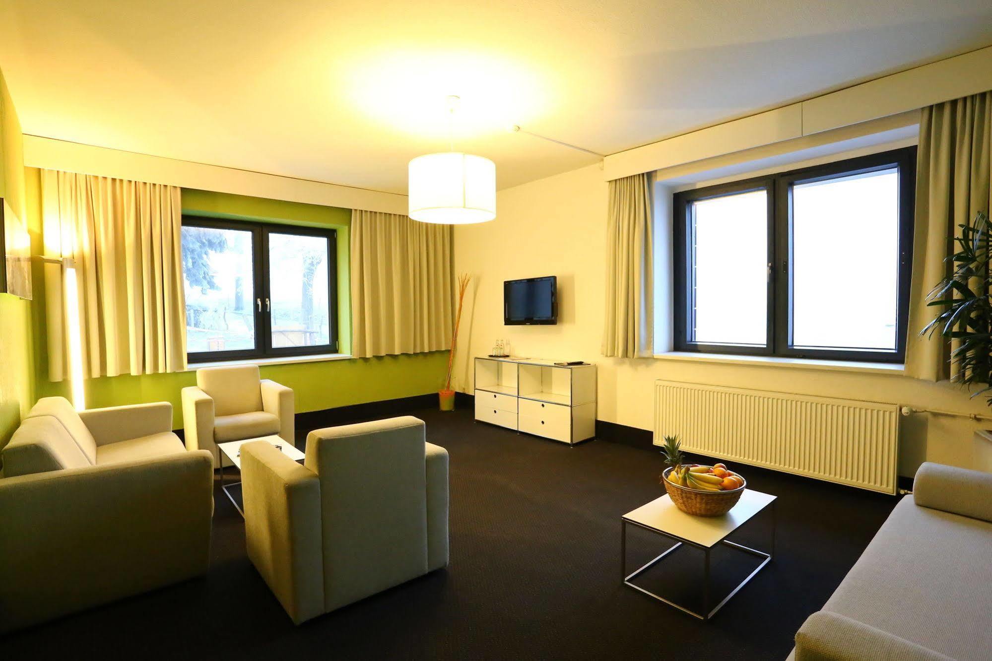 K1 Sporthotel - Bike & Ski Inklusive Hotel โอเบอร์วีเซินธาล ภายนอก รูปภาพ